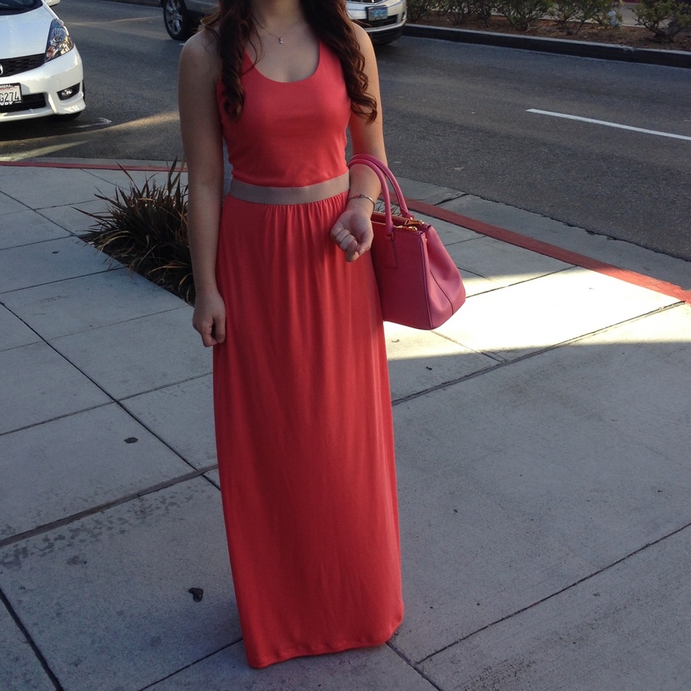 Bcbgmaxarzia maxi dress